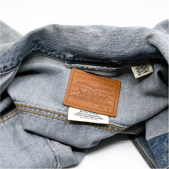 Levi's® Denim Trucker Jacket Light Wash - Picture 5 of 10